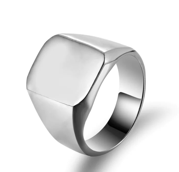 SQUARE SIGNET RING
